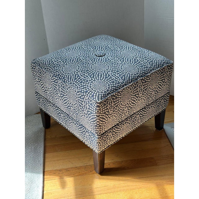 Contemporary Ethan Allen Vintage Square Geometric Sunburst Medallion Ottoman For Sale - Image 3 of 8