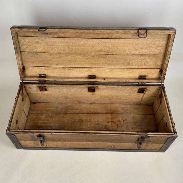 Antique Early 20th Century English Iron-Bound Oak Storage Chest For Sale - Image 4 of 12