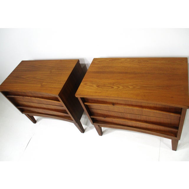 Mid Century Walnut Nightstands in the Style of Altavista Lane For Sale - Image 11 of 12