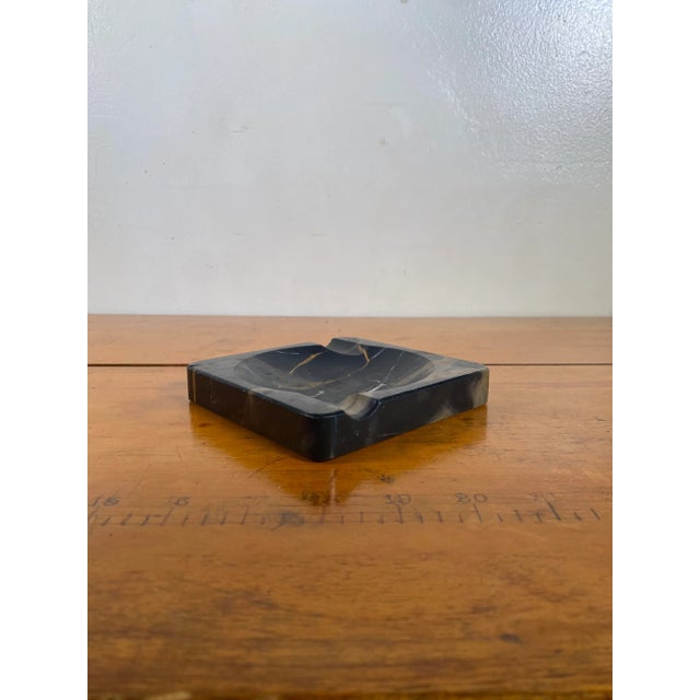 Black Italian Black, Brown and White Marble Ashtray or Vide-Poche Catchall, Circa 1970s For Sale - Image 8 of 8