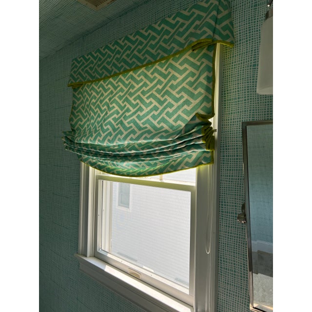 Palm Beach Style Custom Turquoise and Chartreuse Green Quadrille Aga Linen Roman Shade For Sale - Image 9 of 10