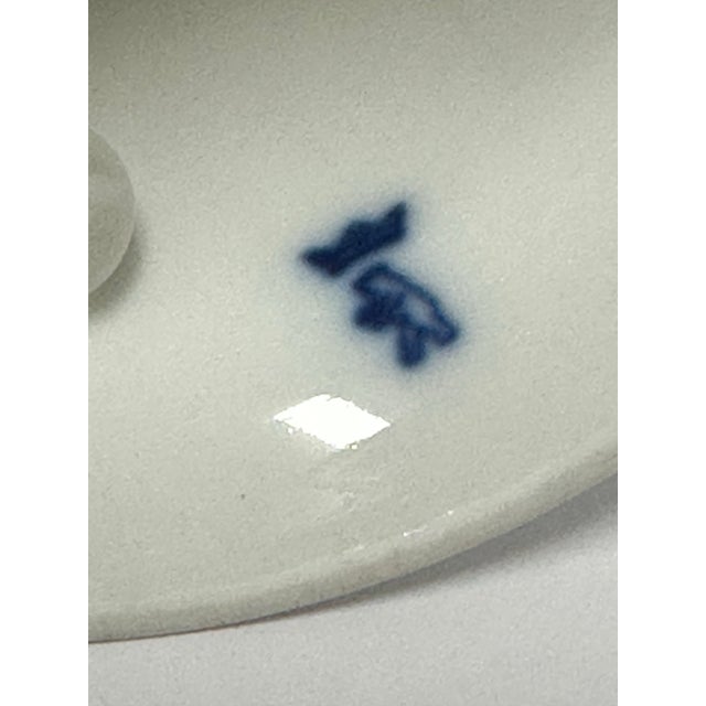 Ceramic Vintage 1972 Porcelain Peace on Earth Angel Bell With Shooting Star For Sale - Image 7 of 7