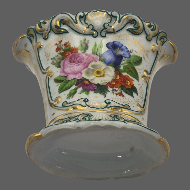 Antique Old-Paris Vieux-Paris Porcelain Hand Painted Gilded Floral Bouquet Fan-Shaped Vase For Sale - Image 9 of 10