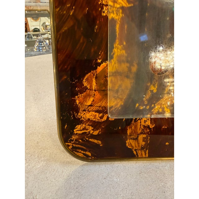 Modern Mid-Century Tortoiseshell Lucite and Brass Picture Frame, 1970s For Sale - Image 3 of 10