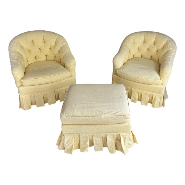 Late 20th Century Pair of Yellow Tufted Barrel Chairs With a Matching Ottoman For Sale