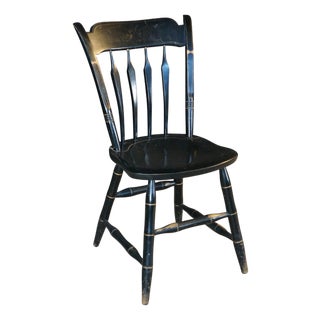 Attributed Vintage S. Bent & Bros Colonial Windsor Thumb Back Black Maple Side Chair For Sale