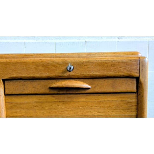 Late Liberty High Range Cabinet in Walnut, 1930s For Sale - Image 14 of 18