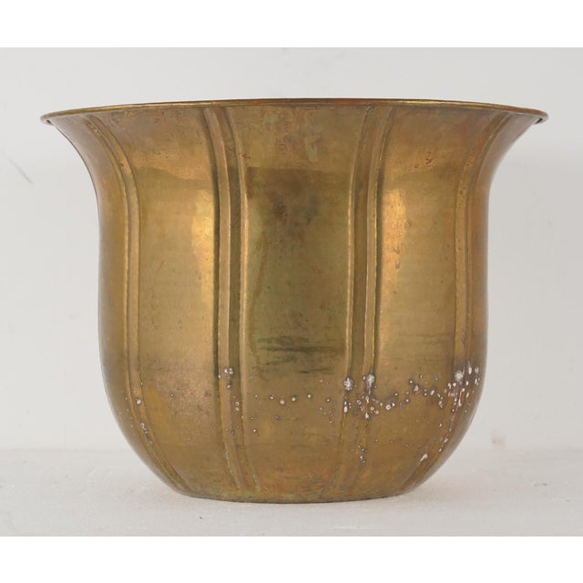 Traditional Mid 20th Century Italian Made Solid Brass Ribbed Planter Pot For Sale - Image 3 of 8
