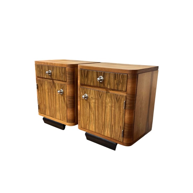 Art Deco Nightstands in Walnut Veneer and Ebonized Socle, Europe, 1930s, Set of 2 For Sale - Image 9 of 9