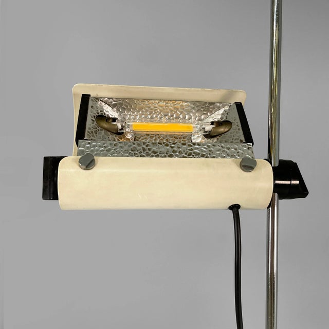 Black Italian Metal LED Floor Lamp, 1970s For Sale - Image 8 of 18