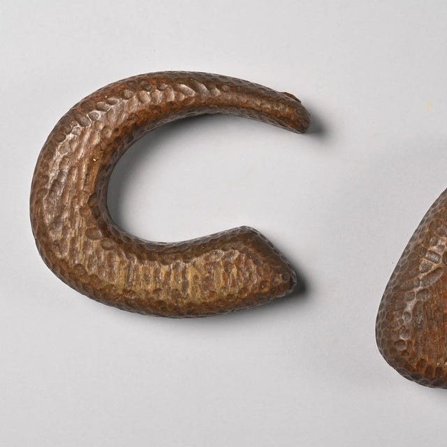 French Hairdresser Sign in Carved Wood, 1960 For Sale - Image 6 of 7