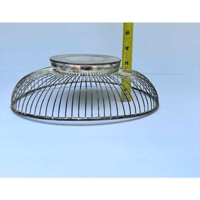 Metal Mid-Century Silverplate Round Oval Wire Fruit/Bread/Bowl/Baskets- Set of 3 For Sale - Image 7 of 11