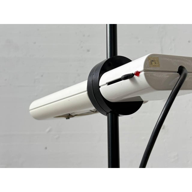 Model Aton Terra Floor Lamp by Ernesto Gismondi for Artemide, 1980s For Sale - Image 13 of 18