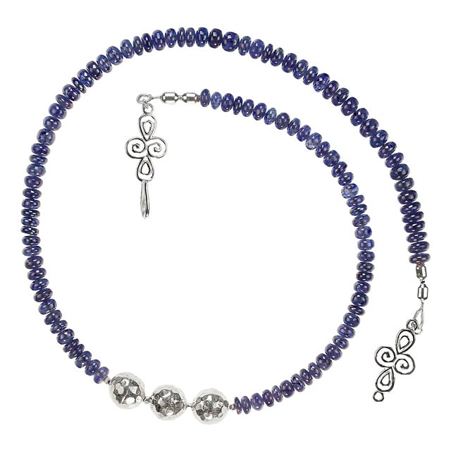 Blue Sapphire and Sterling Silver Necklace For Sale