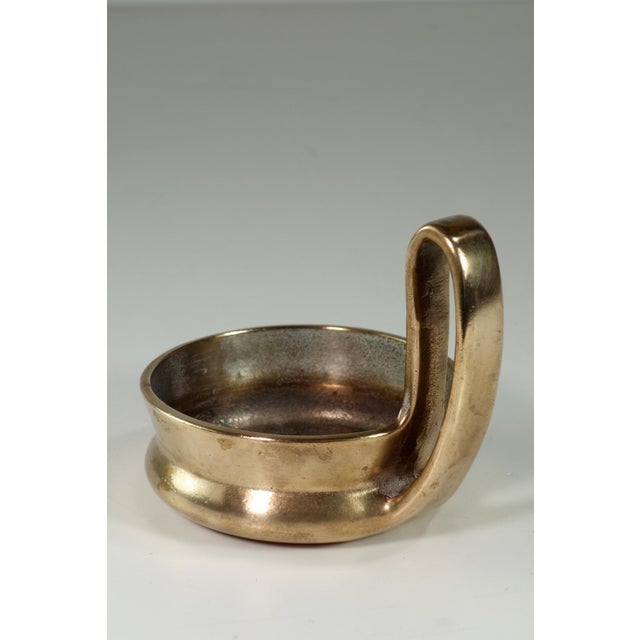 Sculpture Bowl Esa Fedrigolli ESART Italy, 1970 Bronze Bowl Artist Sign Engraved Very Good Condiction This piece has an...