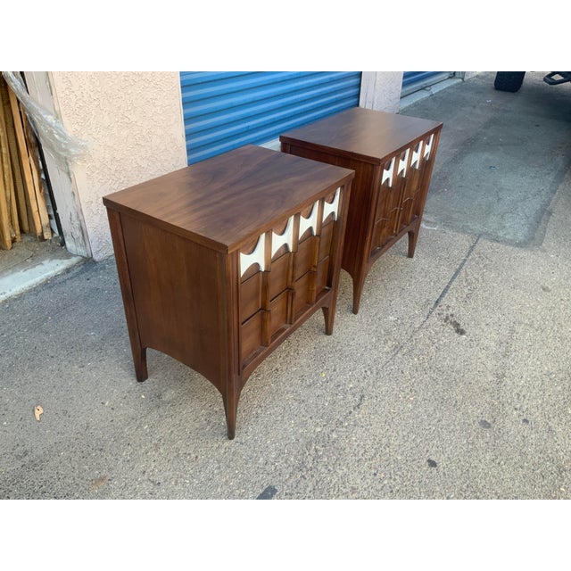 1970s Mid Century Modern Nightstands For Sale - Image 5 of 12