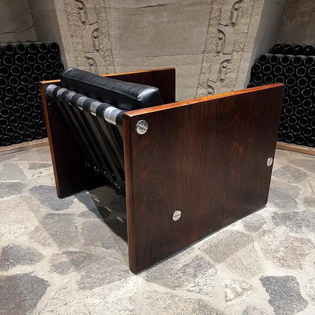 1960s Modern Rosewood Leather Club Chair Brazilian Style of Sergio Rodrigues For Sale In San Diego - Image 6 of 12