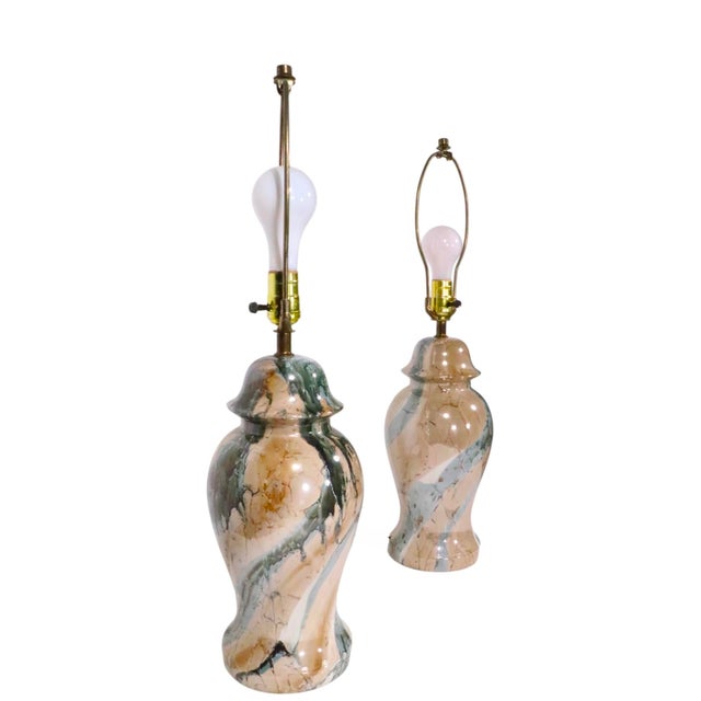 Mid 20th Century Hollywood Regency Faux Marble Ginger Jar Form Table Lamps - a Pair For Sale In New York - Image 6 of 12