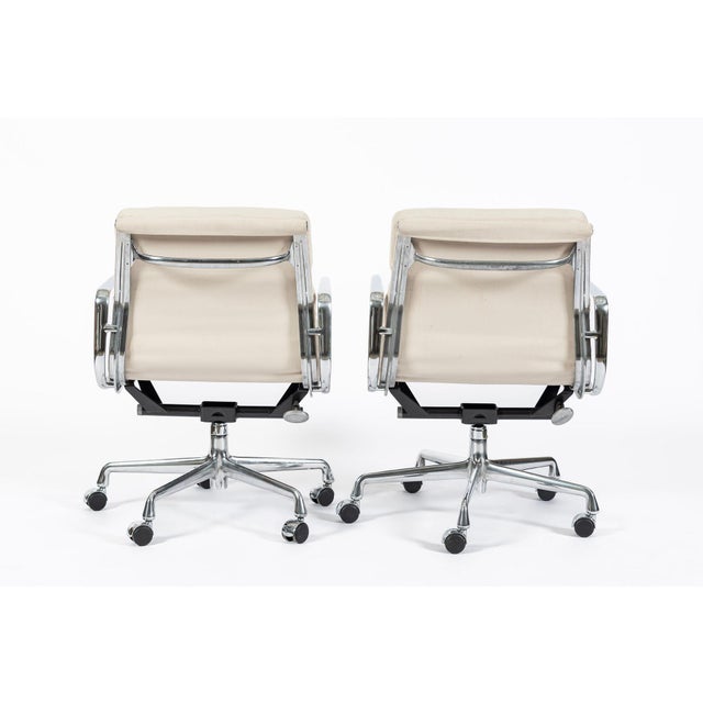 Metal Eames for Herman Miller Office Chairs in Schumacher Vegan Suede, Cream Tan For Sale - Image 7 of 12