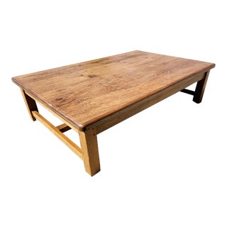 Late 20th Century Extra Large Solid Pine Wood Coffee Table For Sale