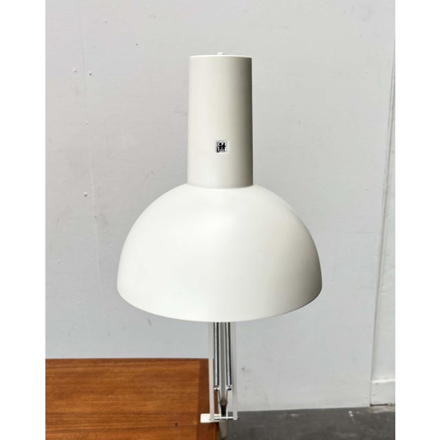 Mid-Century Modern It Task Wall Lamp from Louis Poulsen, 1970s For Sale - Image 9 of 18