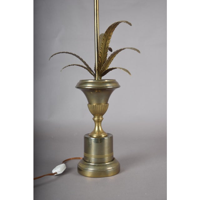 Hollywood Regency Brass Palm Leaf Double Socket Table Lamp, Europe, 1960s For Sale - Image 10 of 12
