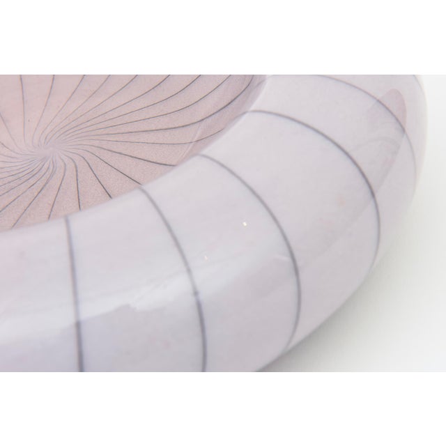 Mid-Century Modern Vintage Murano Venini Striped Glass Bowl in Lavender and Black, 1960's For Sale - Image 3 of 8