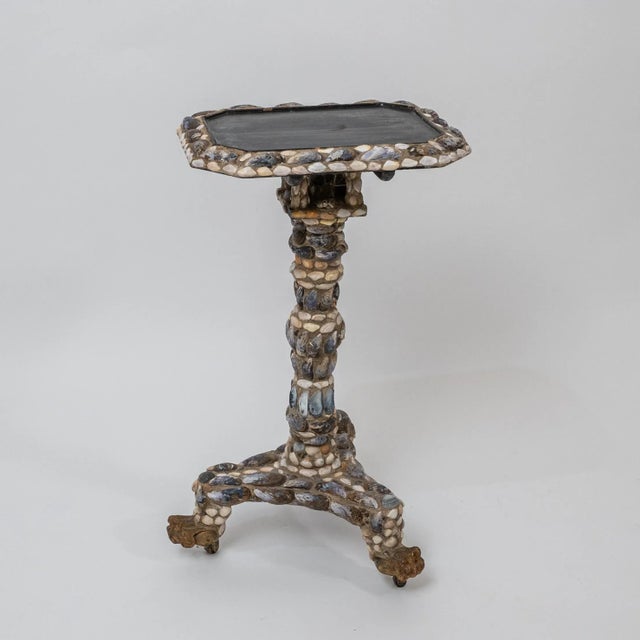Hollywood Regency English Regency Shell Encrusted Tri-Pod Pedestal Side Table For Sale - Image 3 of 11