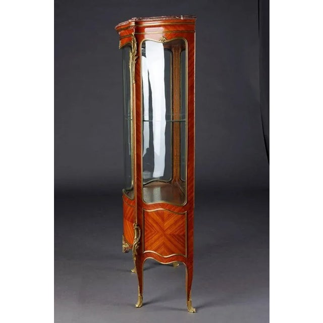 20th Century French Louis XV Style Vitrine For Sale - Image 3 of 11