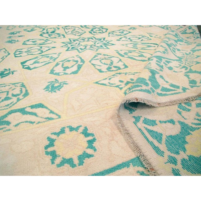 Galerie Shabab Collection Mid-20th Century Indian Cotton Agra Carpet For Sale - Image 10 of 10