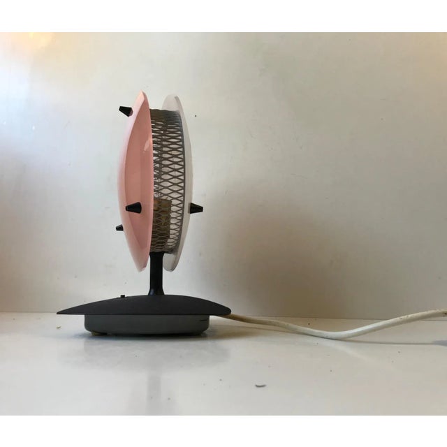 Mid-Century Modern Mid-Century Italian Pink & White Acrylic Glass Table Lamp, 1960s For Sale - Image 3 of 13