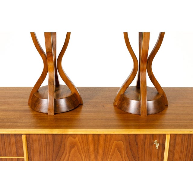 Vintage Mid-Century Modern Walnut Brass Table Lamps - a Pair For Sale - Image 4 of 4