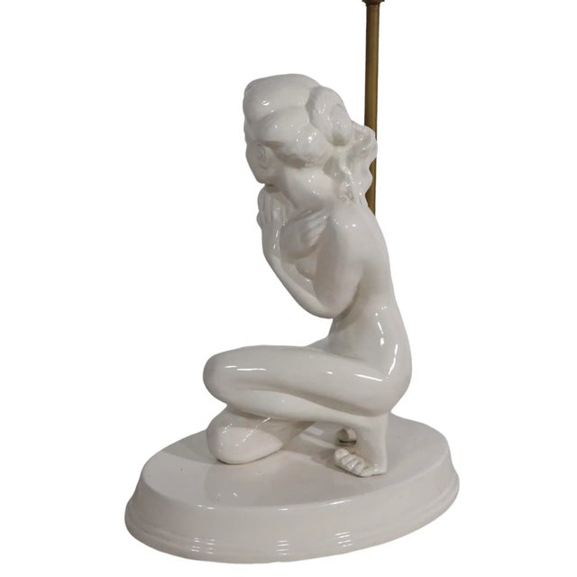 Haeger White Ceramic Nude Female Table Lamp Made in Usa Ca. 1950/1960's For Sale - Image 4 of 7