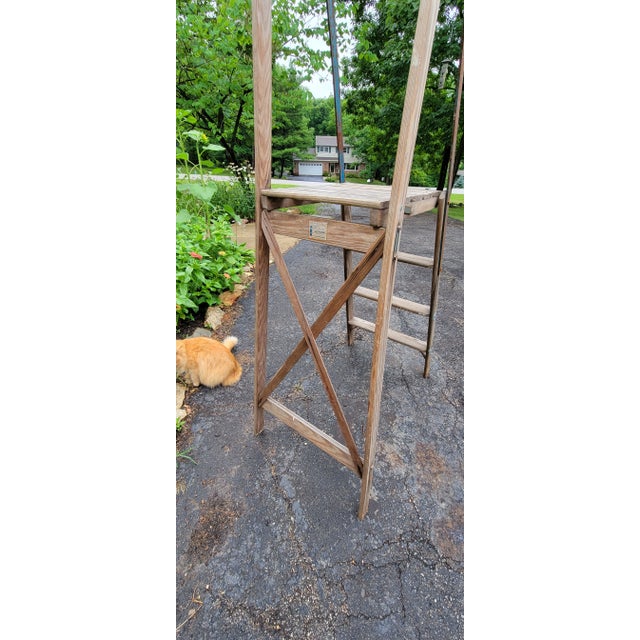 Early 20th Century Vintage Ladder With Platform, Goshen Manufacturing Co. For Sale - Image 4 of 12