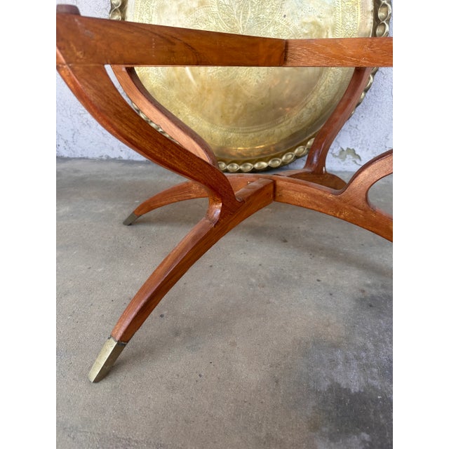 Moroccan 1950s Moroccan Brass Tray Table on Mid-Century Modern Base For Sale - Image 3 of 12