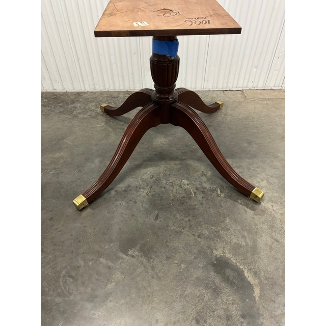 Late 20th Century Mahogany Round Dining Table by Councill Furniture For Sale - Image 11 of 12