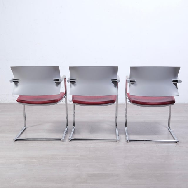 Air Jr Luxy Waiting Chairs in Gray and Burgundy Chrome Legs, Italy, Set of 3 For Sale - Image 5 of 18