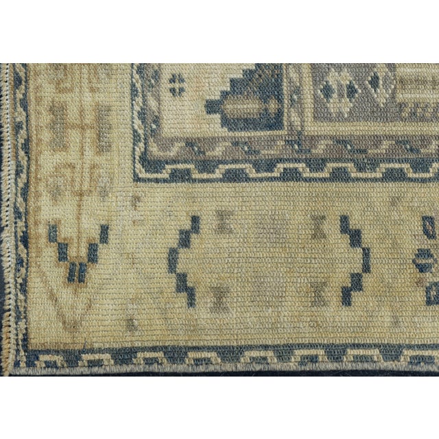 Turkish Anatolian Rug 3'7" x 6'1" #17588 For Sale - Image 4 of 8