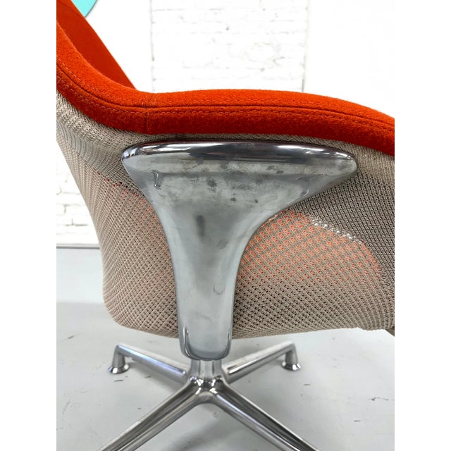 Sw1 Swivel Lounge Chair by Coalesse For Sale - Image 9 of 12