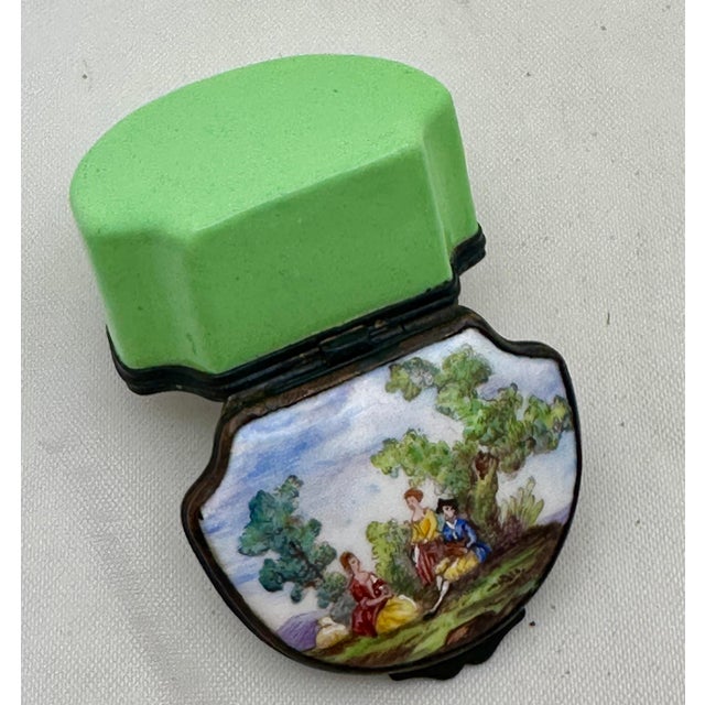 Mid 19th Century 19th Century French Samson Enamel Patch Trinket Box Pastoral Scene For Sale - Image 5 of 8