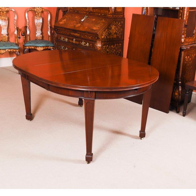 Antique 19th Century Oval Extending Dining Table and Regency Dining Chairs, Set of 9 For Sale - Image 6 of 15