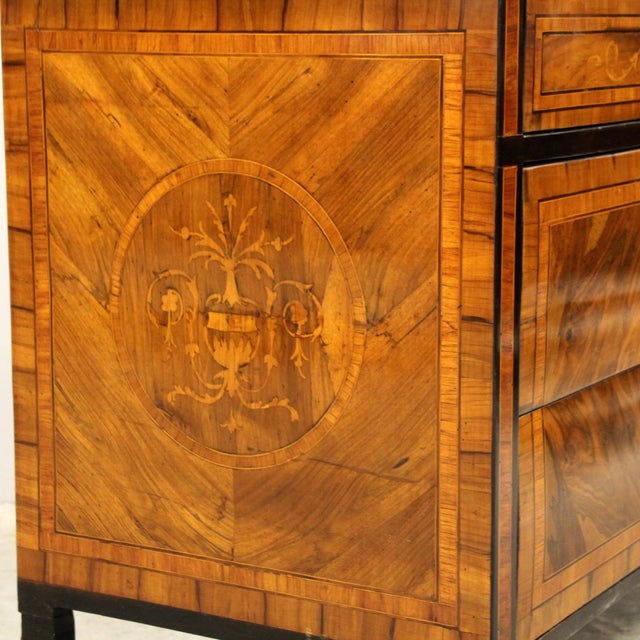 Antique Louis XVI Italian Chest of Drawers in Walnut, 1700s For Sale - Image 9 of 15