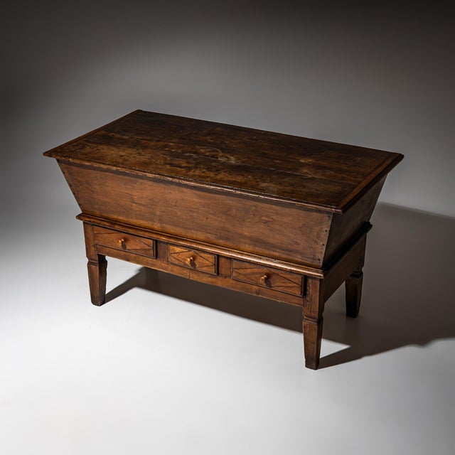 Antique French Bakers Dough Chest, 1800s For Sale - Image 3 of 9