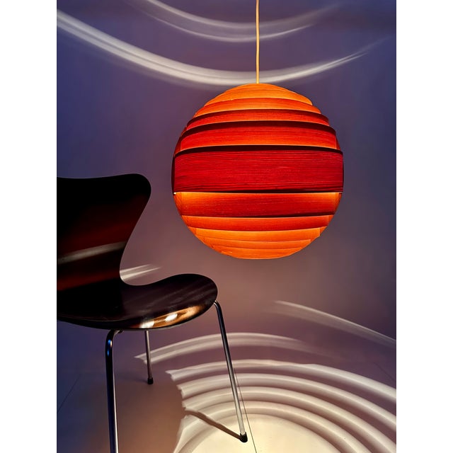 Large Spherical Hanging Lamp in Pine Veneer by Hans-Agne Jakobsson for Ellyset, 1960s For Sale - Image 12 of 18