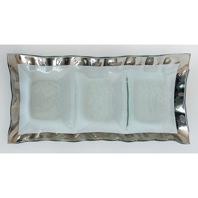 AnnieGlass Roman Platinum 3-Section Hors d'oeuvres Serving Tray, Ruffled Edge Offered for sale is a ruffled edge...