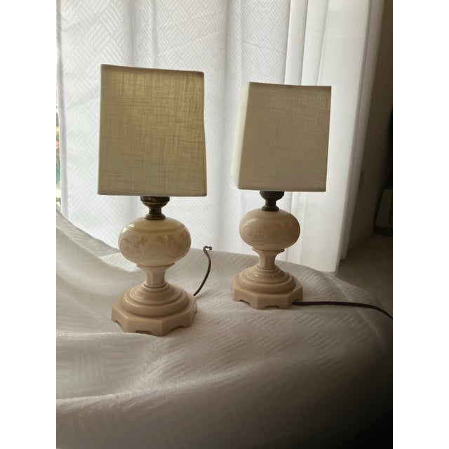Pair of Jefferson Opalescent Glass Lamps From Early 1900s For Sale - Image 10 of 12