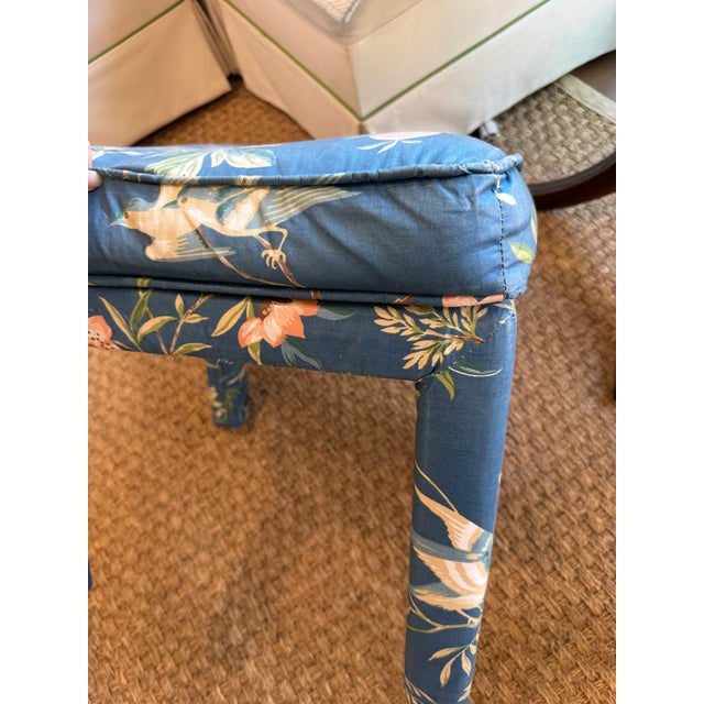 Pair of Vintage Parsons Ottomans in Chinoiserie Bird & Botanical Print For Sale - Image 4 of 10