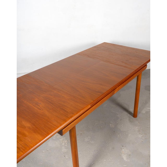 Wood Extendable Dining Set in Teak by White and Newton, 1960s, Set of 7 For Sale - Image 7 of 18