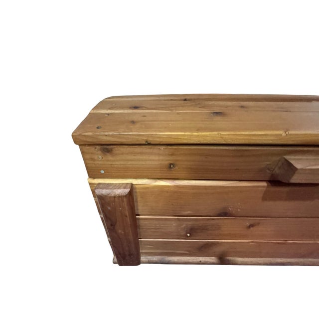 Vintage Handcrafted Keepsake Chest Box W/Lift Top Lid For Sale - Image 4 of 8