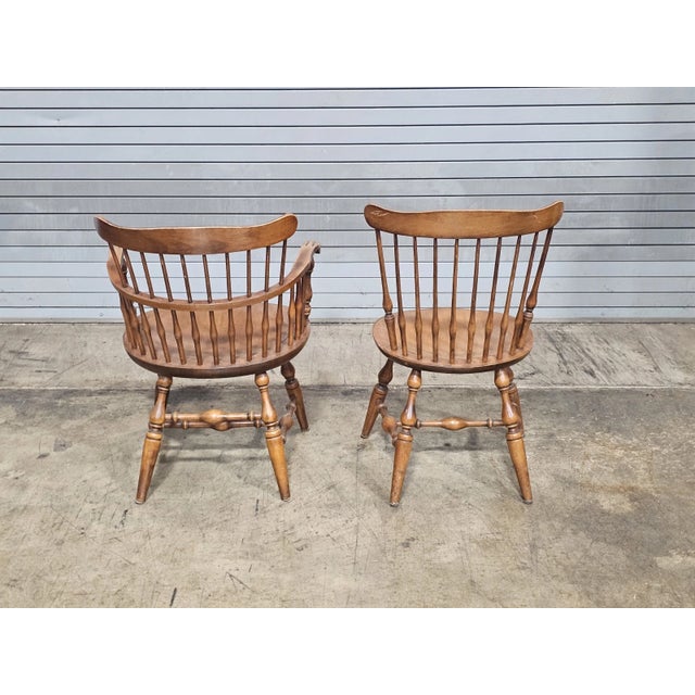 Mid 20th Century Set of 6 Nichols & Stone (Stickley) Fan Back Windsor Chairs Made in Massachusset For Sale - Image 9 of 11